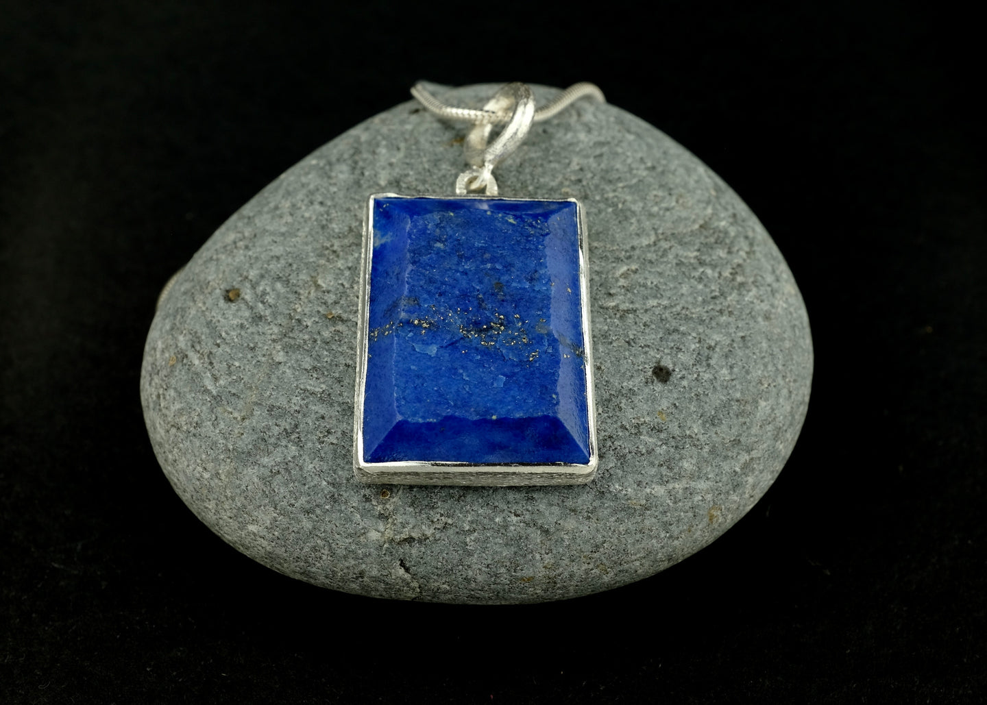 Rugged Lapis Lazuli Pendant